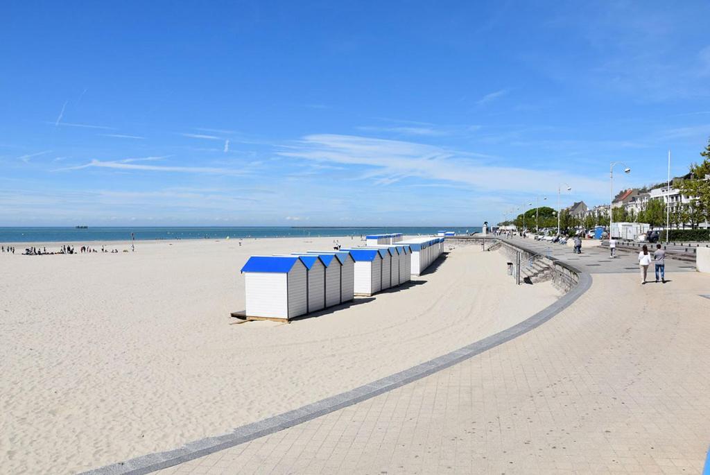 Le Petit Bonheur De La Haute Boulogne-sur-Mer Exterior foto